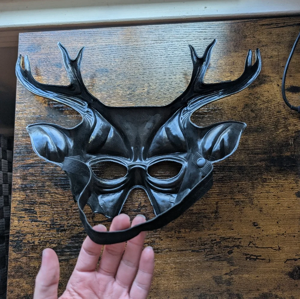 Deer Elk Horned Haunted Animal Spirit Half Mask